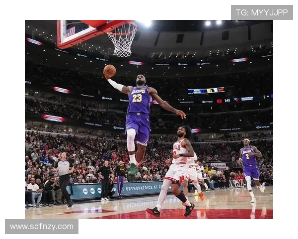 公牛与湖人激战1月16日NBA赛场再掀高潮球迷期待精彩对决